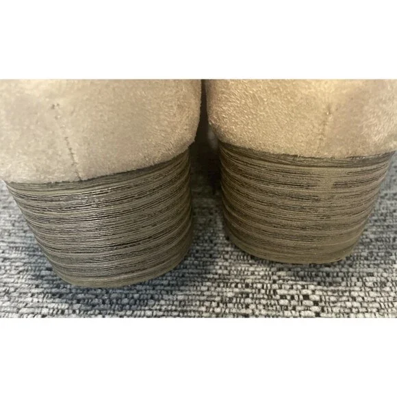 American Eagle Booties Women’s Size 12  Tan Faux Suede Low‎ Heel Ankle Boots Zip - Picture 10 of 15